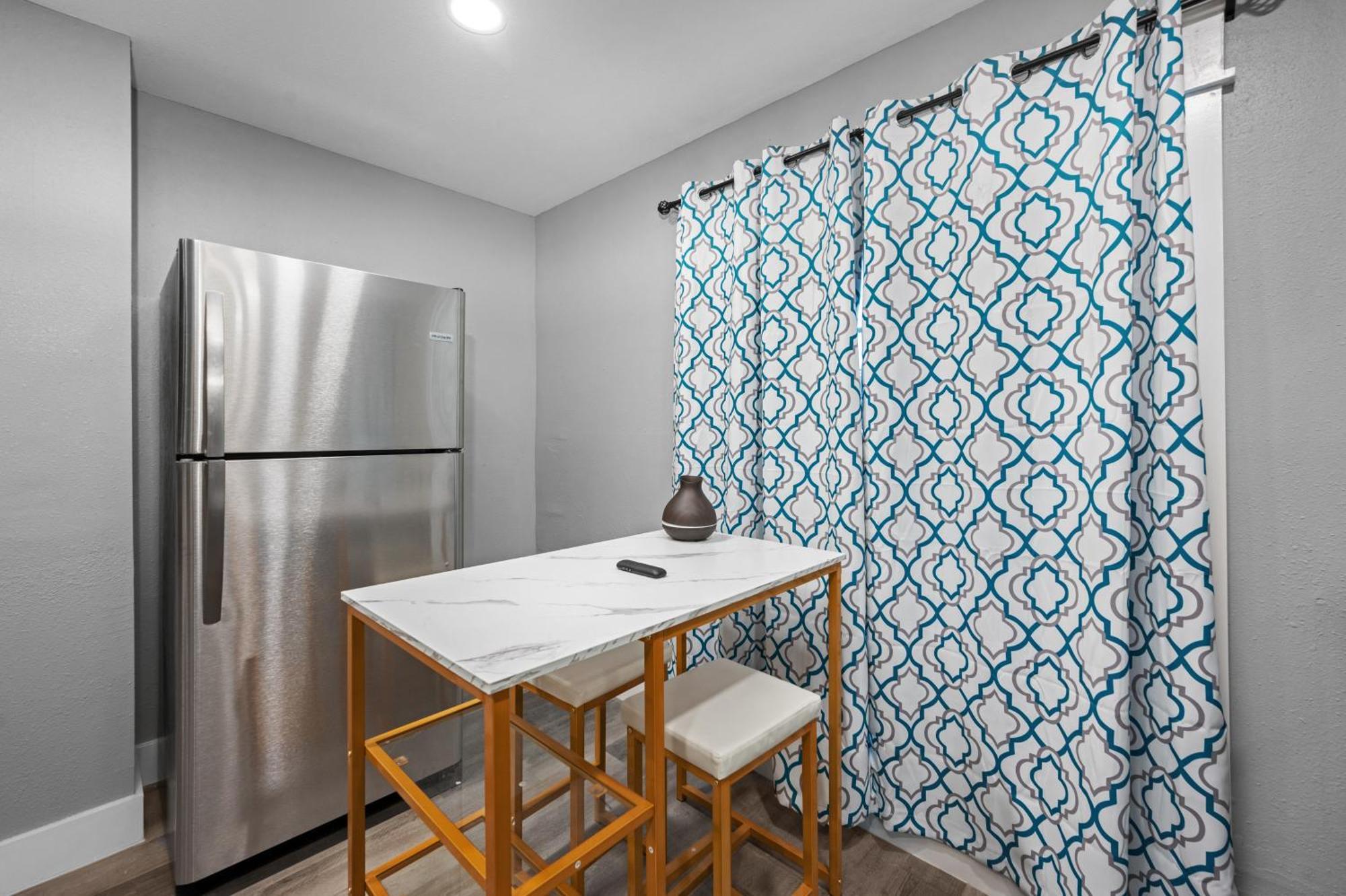 Comfortable 2Br Apt In Vibrant Houston Heights Kültér fotó